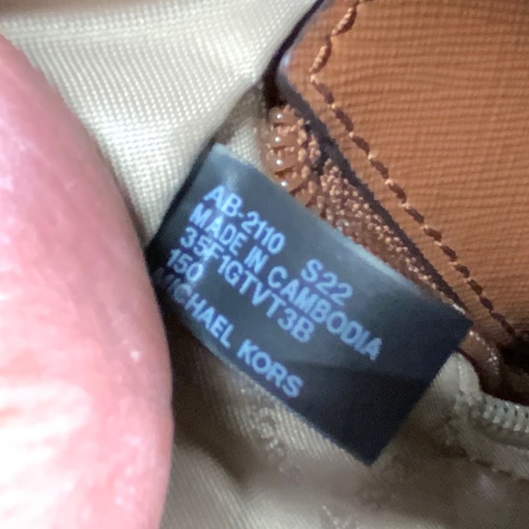 Michael Kors Jet Set Travel Large Chain Shoulder Tote Bag - Picture 14 of 14